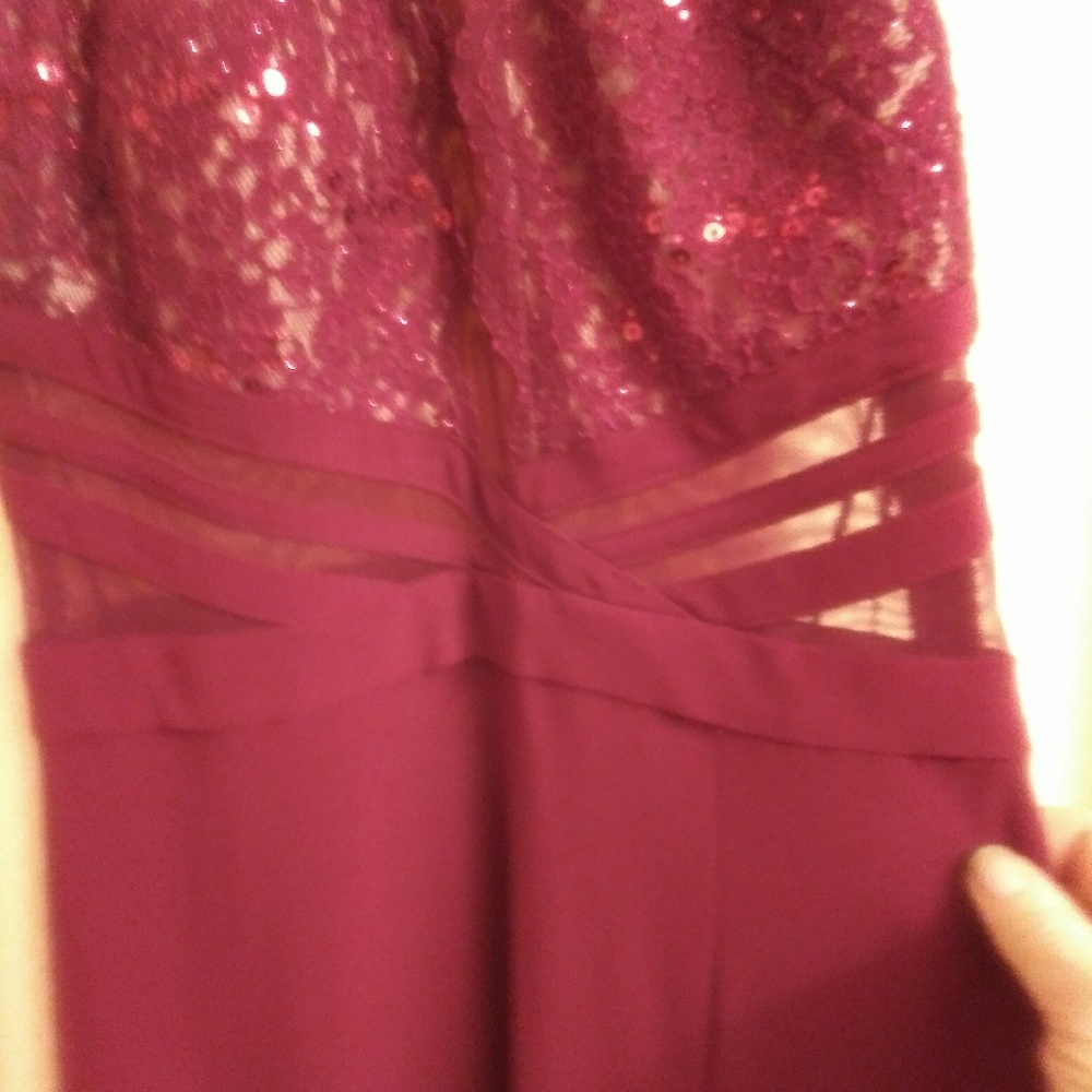 Dress - Picture 3 of 7